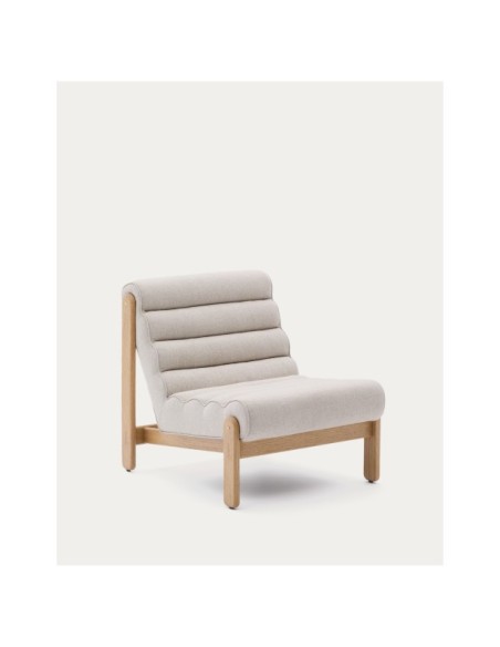 Butaca Magira beige de madera maciza de roble con acabado tono natural - Kave Home