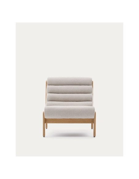 Butaca Magira beige de madera maciza de roble con acabado tono natural - Kave Home