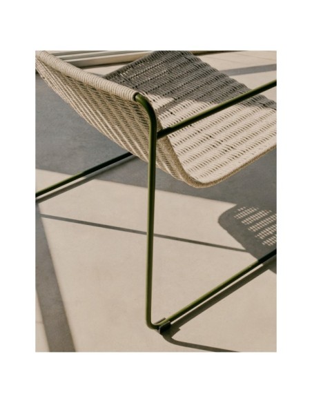 Sillón Maurina de acero galvanizado verde y cuerda crudo y gris - Kave Home