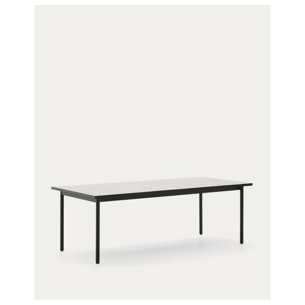 Mesa de exterior Maurina de acero galvanizado verde y azulejos color crudo 223 x 101 cm - Kave Home