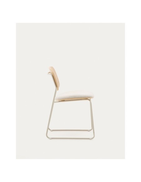 Silla apilable Meli de contrachapado de álamo con asiento de chenilla beige y patas de metal beige FSC Mix Credit - Kave Home
