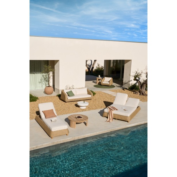 Sofá Meria de 3 plazas de ratán... Sofá Meria de 3 plazas de ratán...