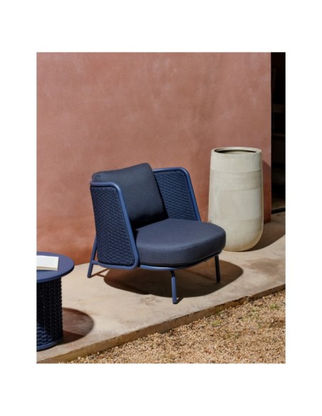 Butaca de exterior Sedalis de aluminio y cuerda azul - Kave Home