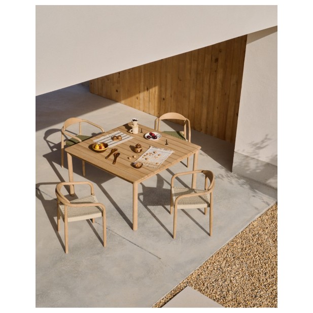 Mesa Sori de madera maciza de acacia... Mesa Sori de madera maciza de acacia...