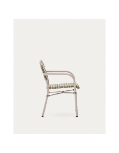 Silla apilable Tuccia de aluminio y ratán sintético verde y beige - Kave Home