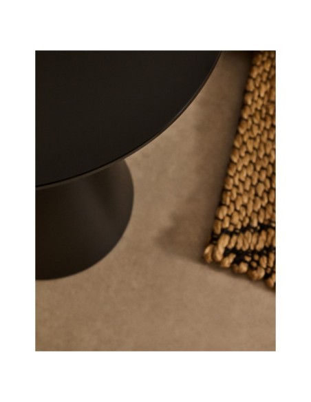 Mesa auxiliar Wilshire cristal templado glaseado y acero acabado pintado negro mate Ø30cm - Kave Home