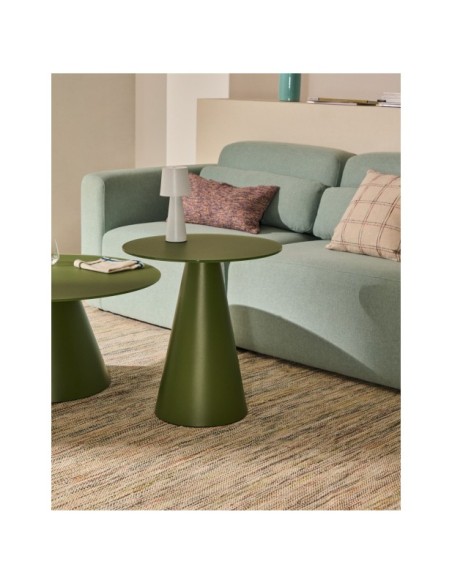 Mesa auxiliar Wilshire cristal templado glaseado y acero acabado pintado verde mate Ø50cm - Kave Home