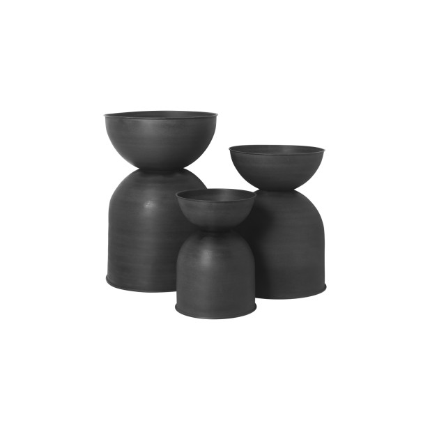 Maceta HOURGLASS Mediana, Metal Negro...
