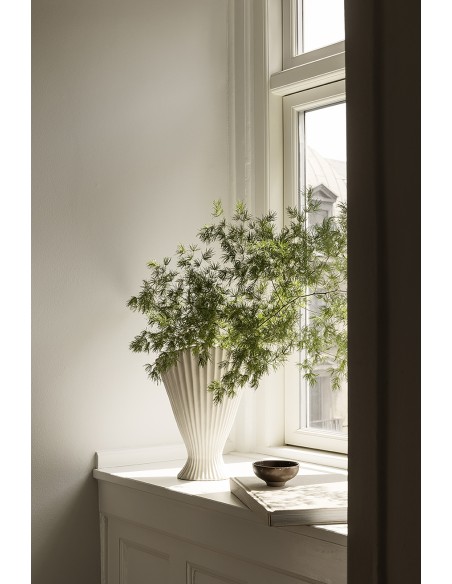 Jarrón FOUNTAIN 30x23 cm, Blanco Roto - Ferm Living