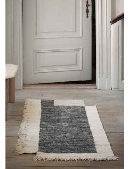 Alfombra de Pasillo COUNTER 80x200 cm - Carbón / Blanco Roto - Ferm Living