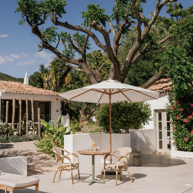 Silla con Brazos ÁNGELES, Ratán... Silla con Brazos ÁNGELES, Ratán...