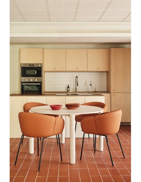 Silla con Brazos ADD, PU Terracota / Metal Negro - Teulat