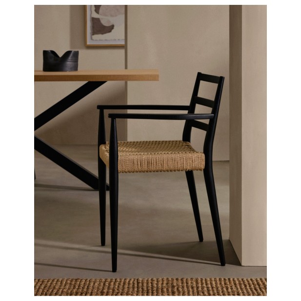 Silla Analy con reposabrazos madera...