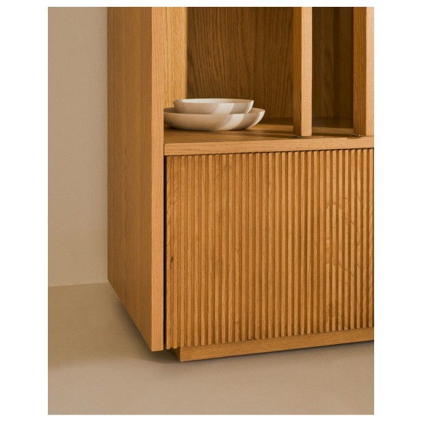 Vitrina Helvine 4 puertas y 2 cajones...