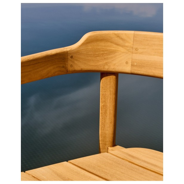 Silla apilable Icaro de madera maciza...