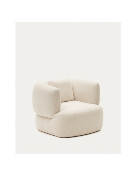 Butaca giratoria con cojín Martina de borreguito crudo FSC Mix Credit - Kave Home