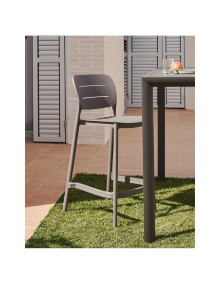 Taburete de exterior apilable Morella gris altura 65 cm - Kave Home