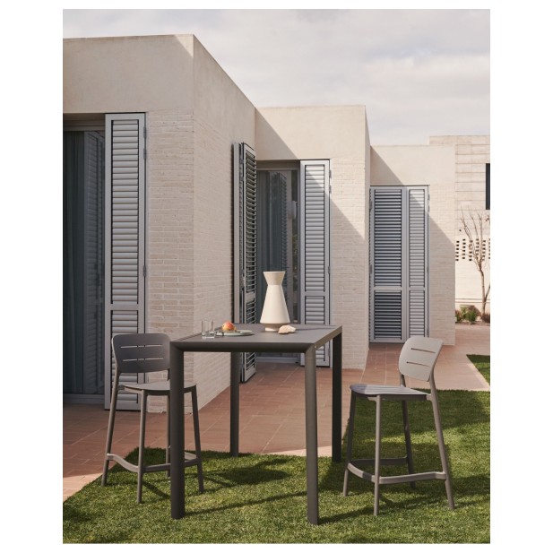 Taburete de exterior apilable Morella...