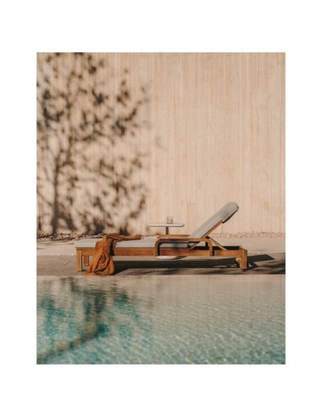 Tumbona Sonsaura de madera maciza de eucalipto FSC 100% - Kave Home