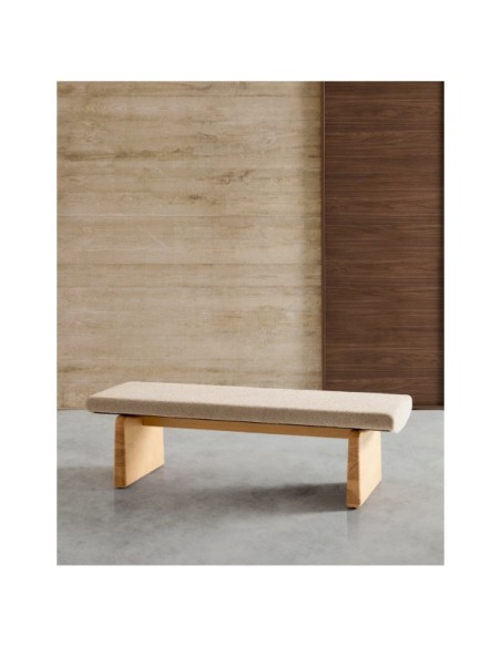 Banco Topaz de chenilla beige y madera maciza de fresno con acabado natural 150cm FSC 100% - Kave Home