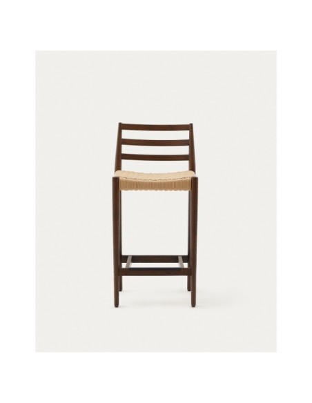 Taburete Analy respaldo madera maciza roble acabado nogal y asiento de cuerda 65cm FSC100% - Kave Home