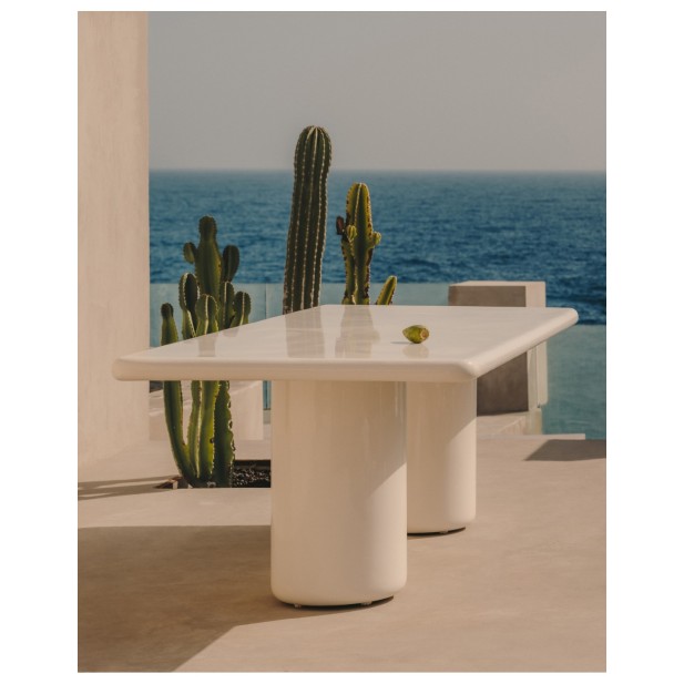 Mesa Canaret de cemento con acabado...