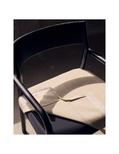 Silla desenfundable Falconera de madera maciza de roble con acabado negro FSC Mix Credit - Kave Home