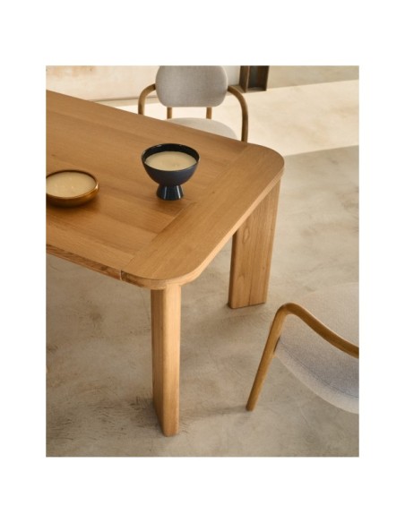 Mesa extensible Jondal de madera maciza y chapa de roble FSC 100% 240 (320) x 100 cm - Kave Home