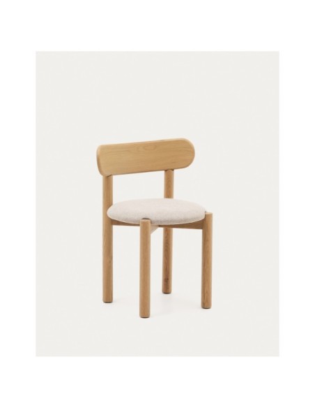 Silla Nebai chenilla beige estructura madera maciza roble acabado natural FSC MIX Credit - Kave Home