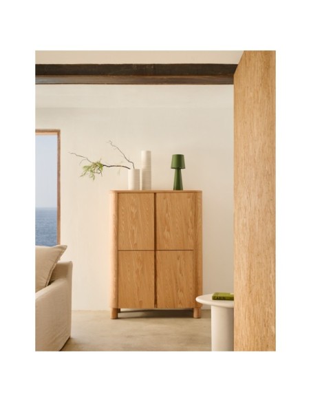 Aparador alto Salaya de madera contrachapada de fresno FSC Mix Credit 100 x 134 cm - Kave Home