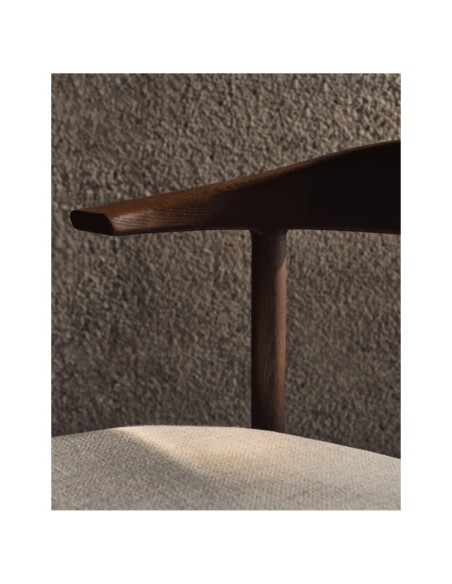 Silla desenfundable Timons madera maciza de roble con acabado nogal FSC Mix Credit - Kave Home