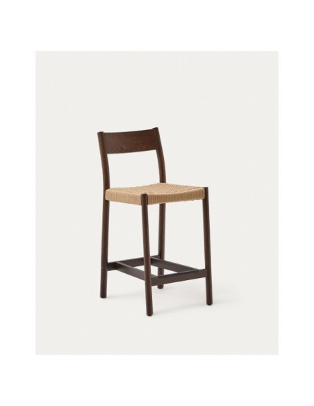Taburete Yalia respaldo madera maciza roble acabado nogal y asiento de cuerda 65cm FSC100% - Kave Home