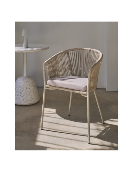 Silla Yanet de cuerda sintética crudo y patas de acero galvanizado - Kave Home