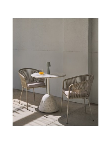 Silla Yanet de cuerda sintética crudo y patas de acero galvanizado - Kave Home